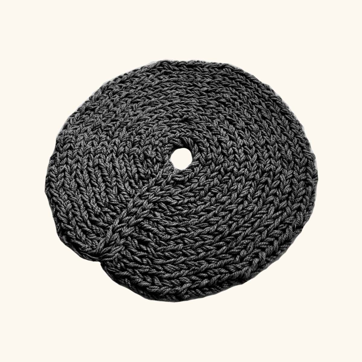 Anzy Home Chunky-Knitted Christmas Tree Skirt - Grey - Image 10 of 10