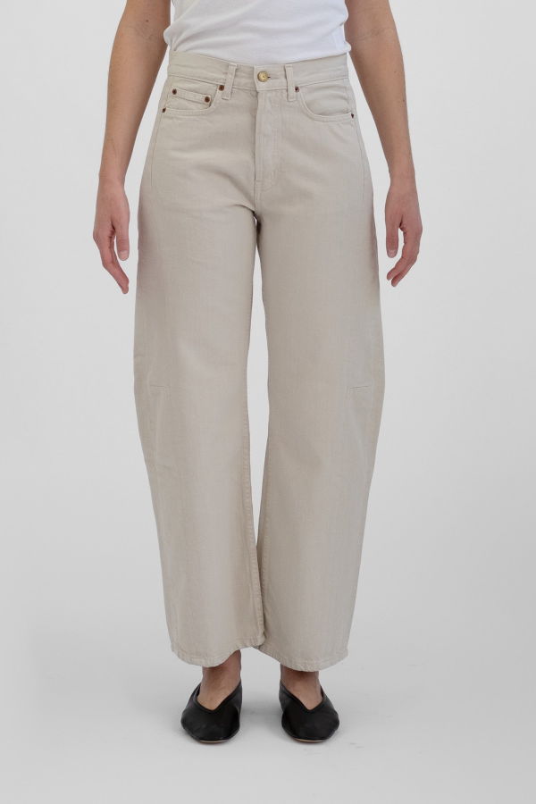 B Sides Slim Lasso Jean