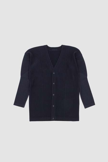 HOMME PLISSE ISSEY MIYAKE Basics Cardigan - Black | Garmentory