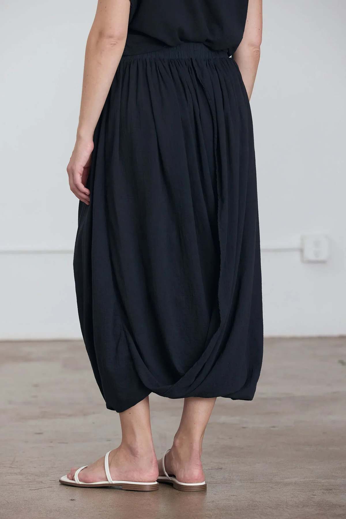Black Crane Greek Column Skirt - Image 5 of 7
