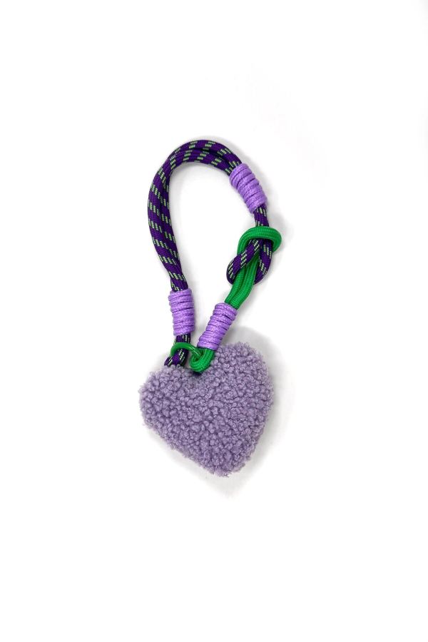 Flânerie Y2K Fuzzy Heart Keychain