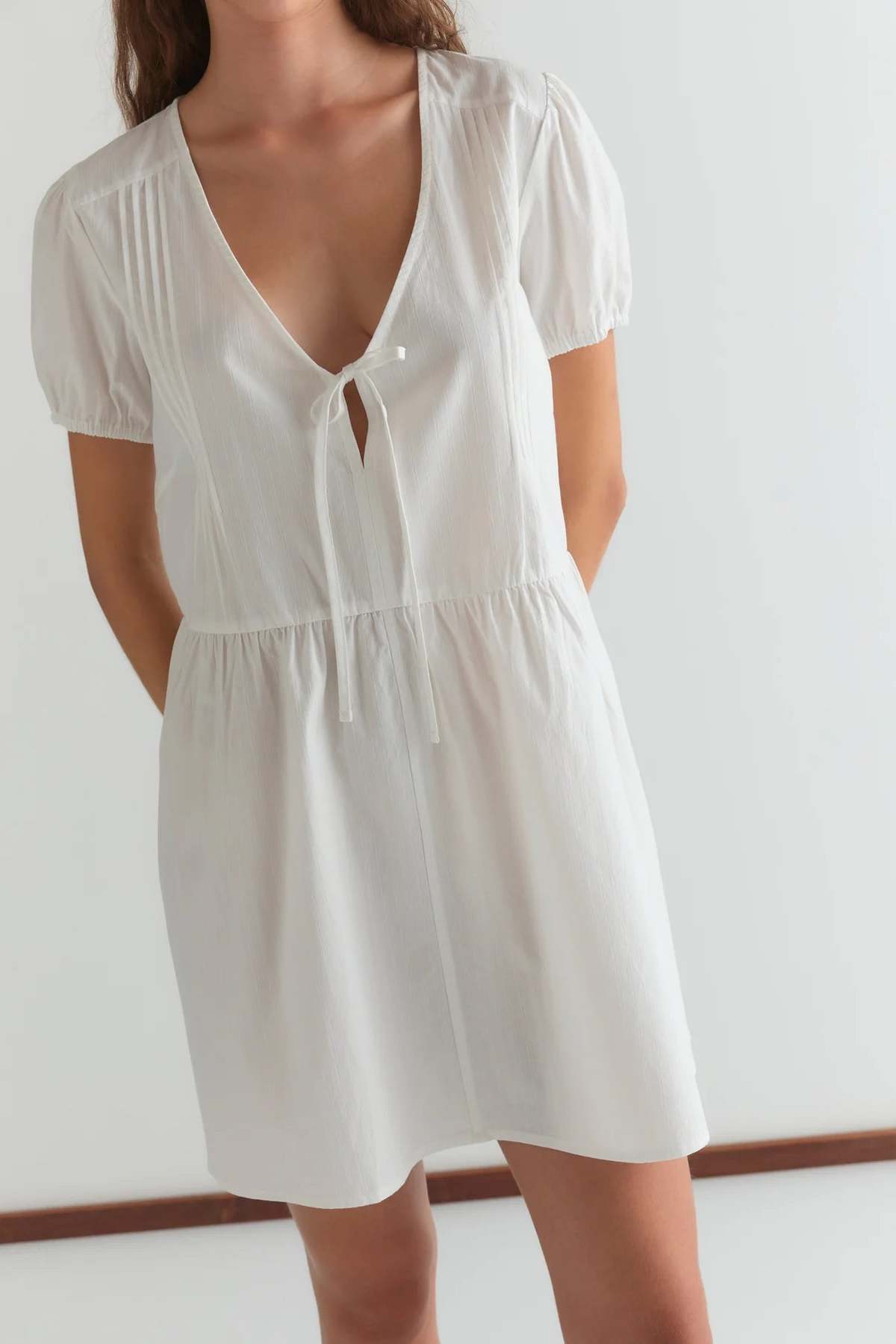 Deiji Studios V Pleat Dress - Image 7 of 8