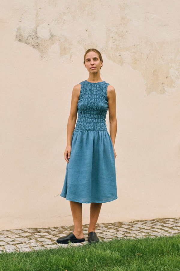 Linenfox Emilija Smocked Linen Dress - Stellar Blue