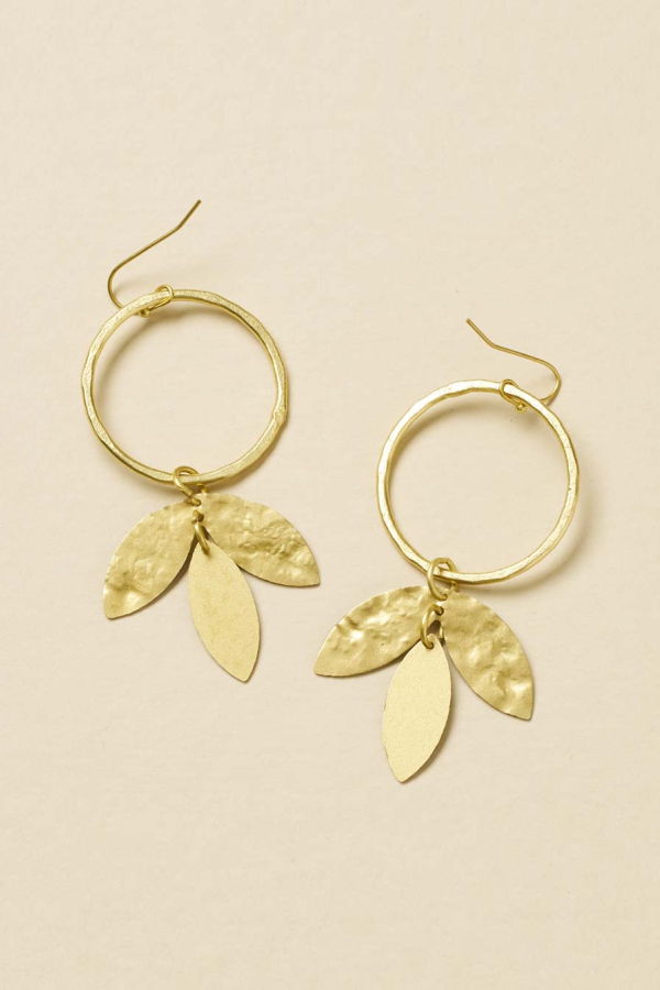 Matr Boomie Aamani Vine Hoop Earring