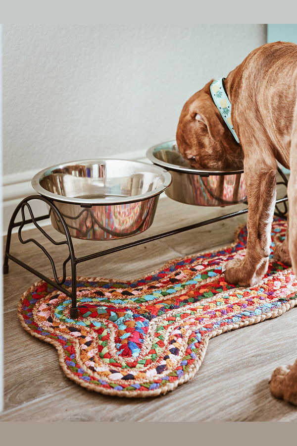 Matr Boomie Chindi Rug Dog Bone Pet Food Mat