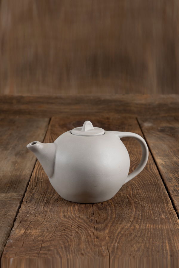 Be Home Tam Stoneware Teapot