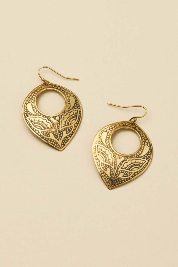 Matr Boomie Yashi Embossed Statement Earring