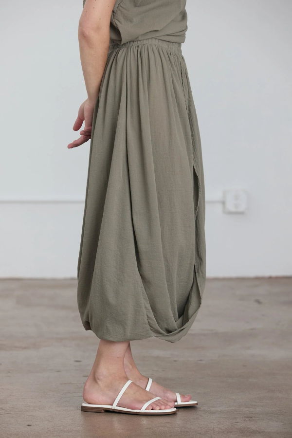 Black Crane Greek Column Skirt - Cement