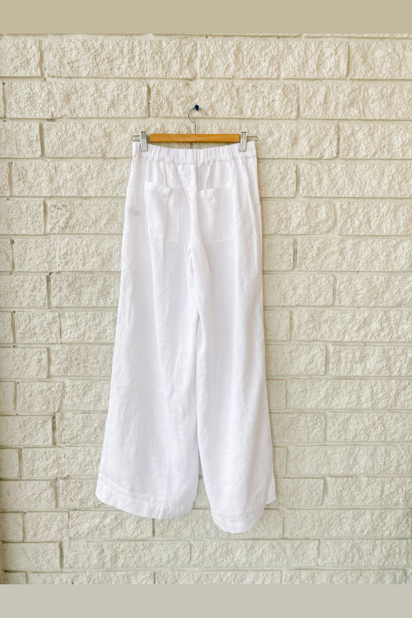 Frank & Eileen Patch Pocket Pull On Pant - White