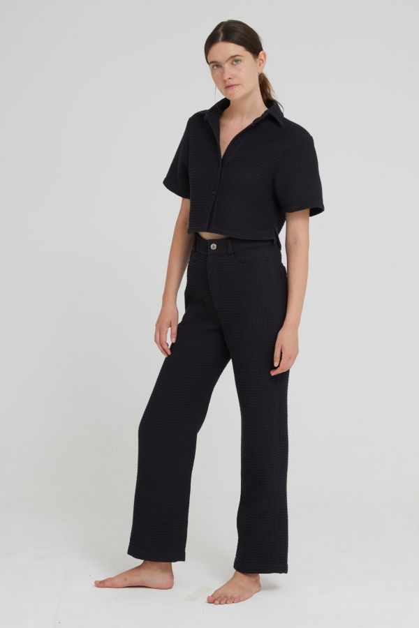 Aniela Parys Waffle Mera Shirt - black