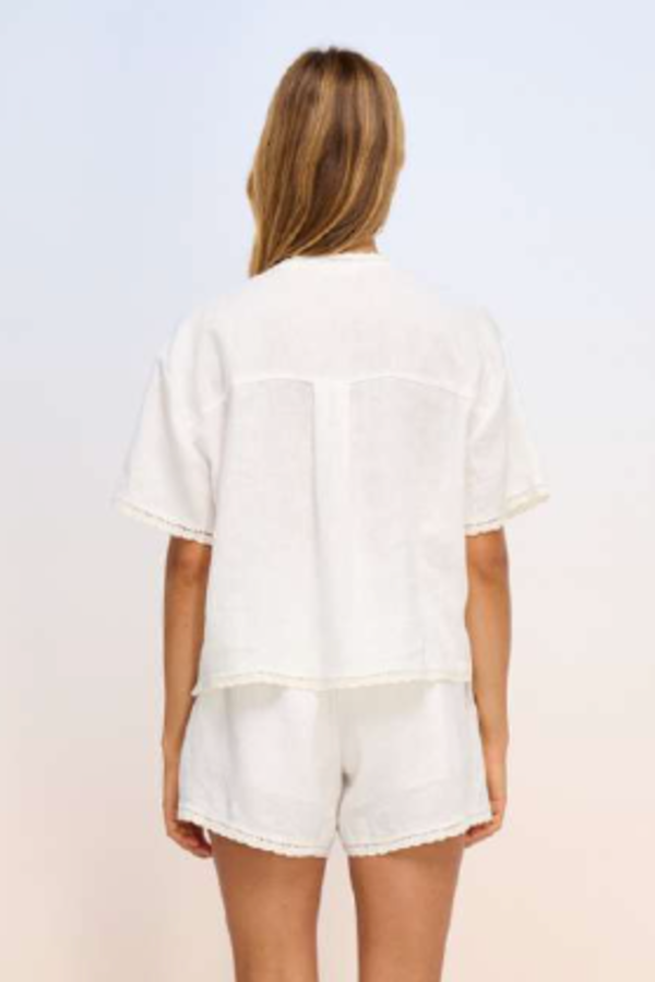 LITTLE LIES Hannah Blouse