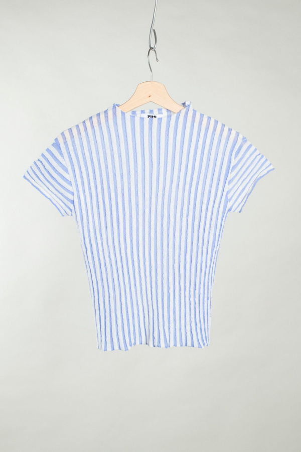Rus Usugiri Top