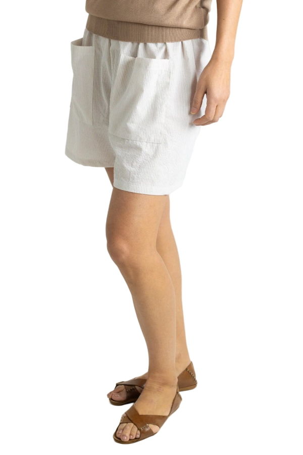 Meg Play Short - Beige Seersucker