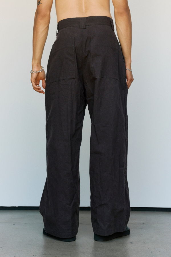MAN-TLE R20P8 Earth Wax Sail Pants