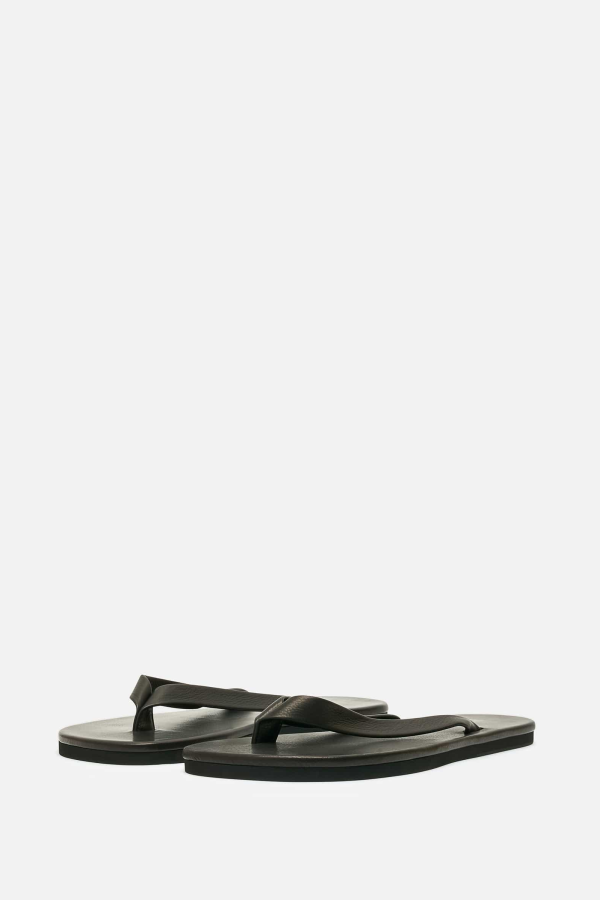 Auralee Soft Leather Flip-Flops