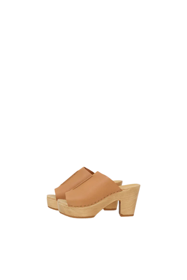 No.6 Front Seam Slide Clog on Platform Base