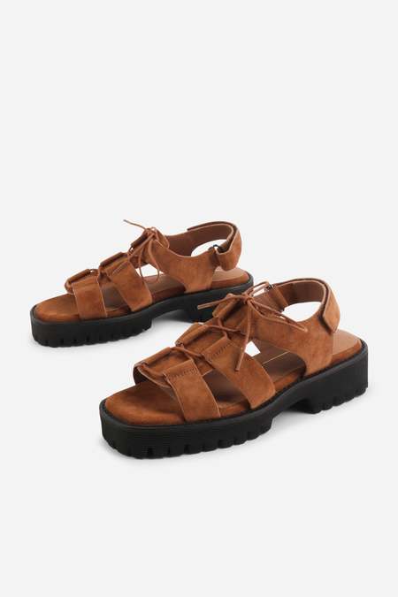 grounds Moopie Leather Sandal - Gray/Ice Gray | Garmentory
