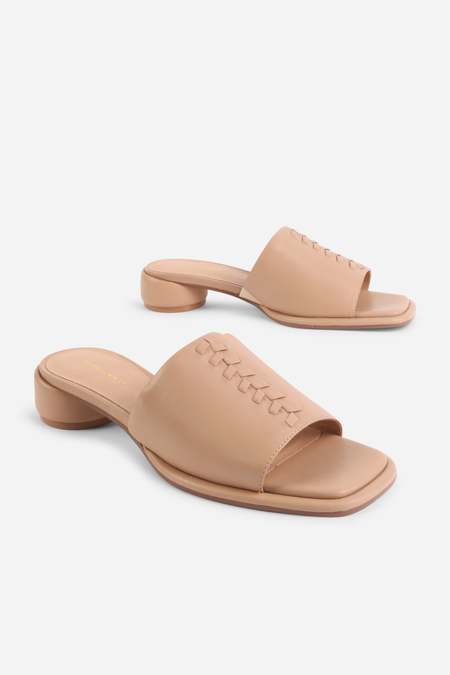 Pre-loved] Dimissianos & Miller Leather Glove Slides | Garmentory