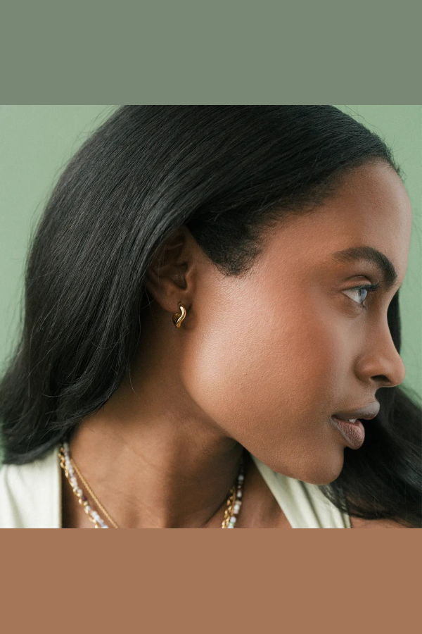 Mod + Jo Sloan Wavy Huggies Earrings