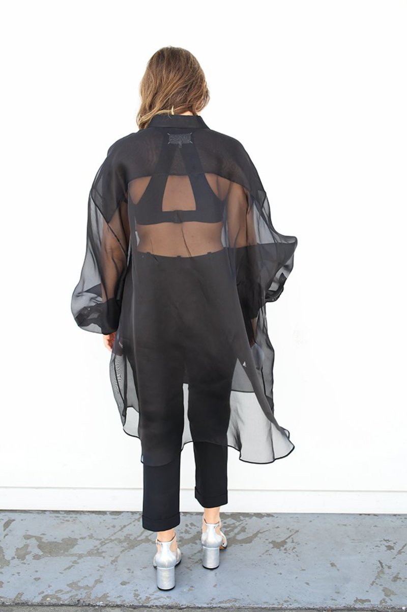 ワンピース MAISON MARGIELA Black Mesh Shirt Dress Maison Margiela Silk Organza Shirt Dress - Black | Garmentory