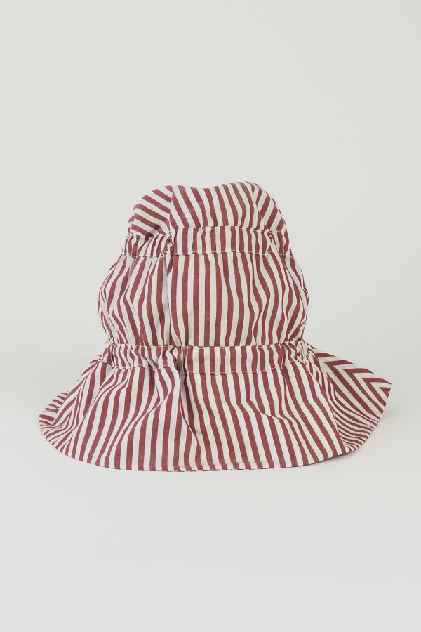 Clyde Moth Hat