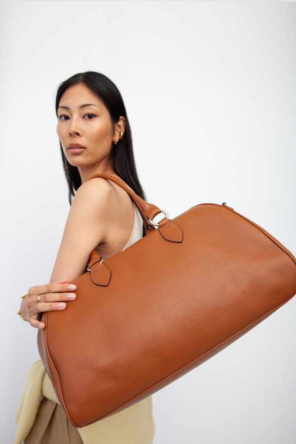 Hyer Goods La Via Italian Leather Weekender Bag
