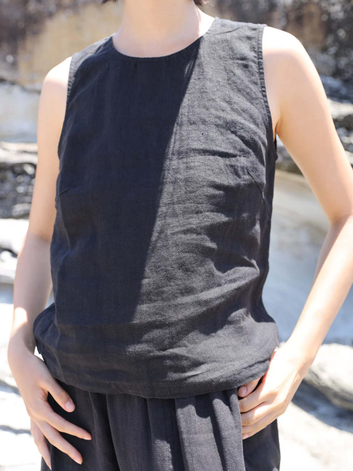 L.F.Markey Linen Vest - Image 4 of 4