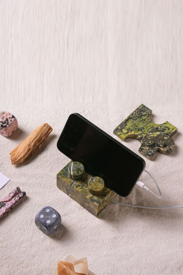 Brick Puzzle Phone Stand Holder - Serpentine Green