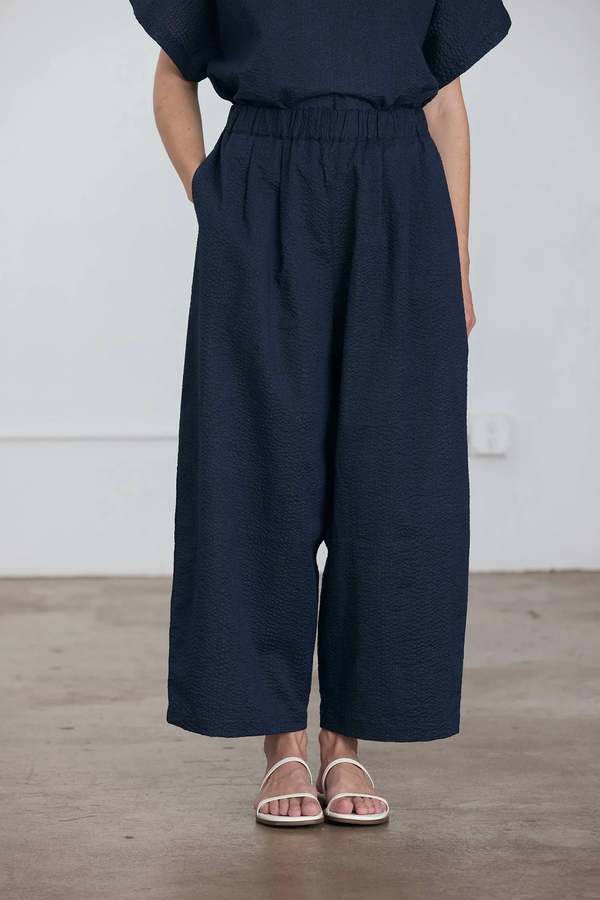 Black Crane Wide Pant with Micro Wave