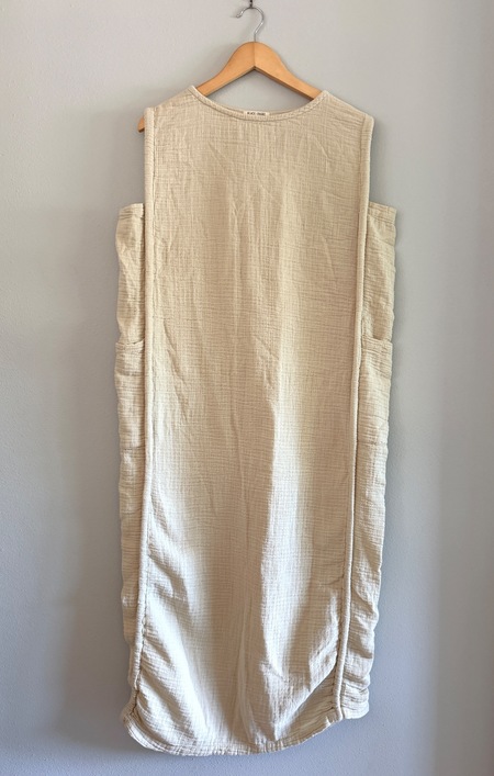black crane ruched dress BLACK CRANE FLORAL DRESS - BEIGE