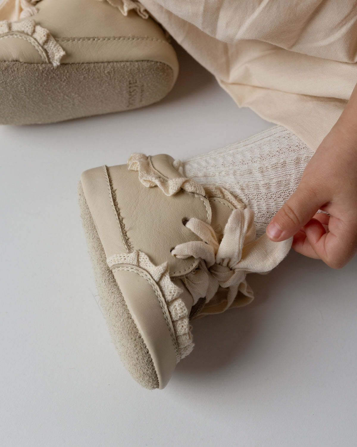 KIDS Donsje Loke Sneakers - Cream Leather - Image 2 of 7