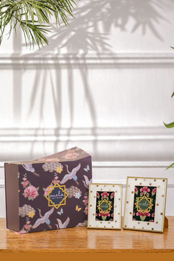 Mela Artisans Sitara Resin Photo Frame Gift Box Set