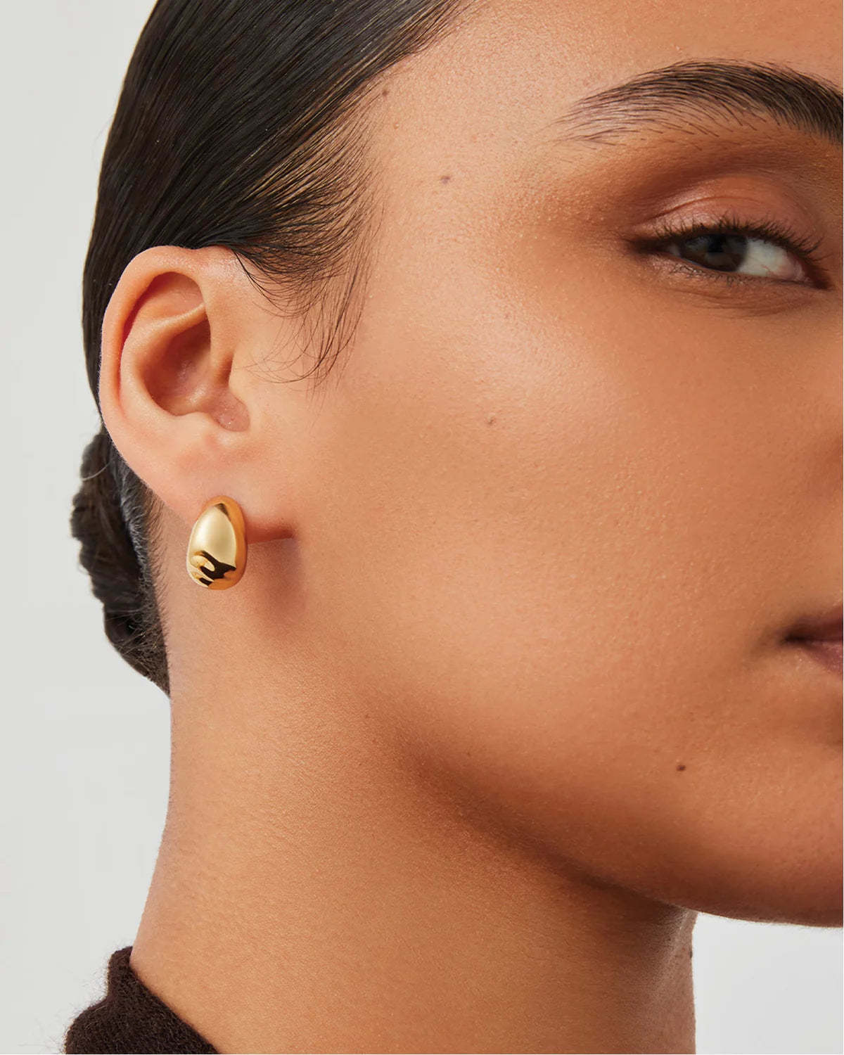 Jenny Bird Small Nelle Hoops - Gold - Image 4 of 4