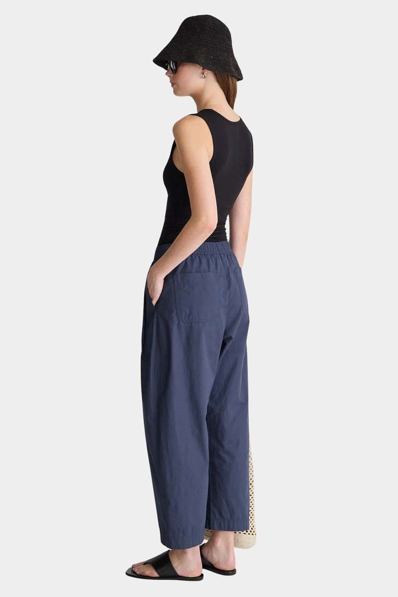 Apiece Apart Spa Pleat Pant - Navy