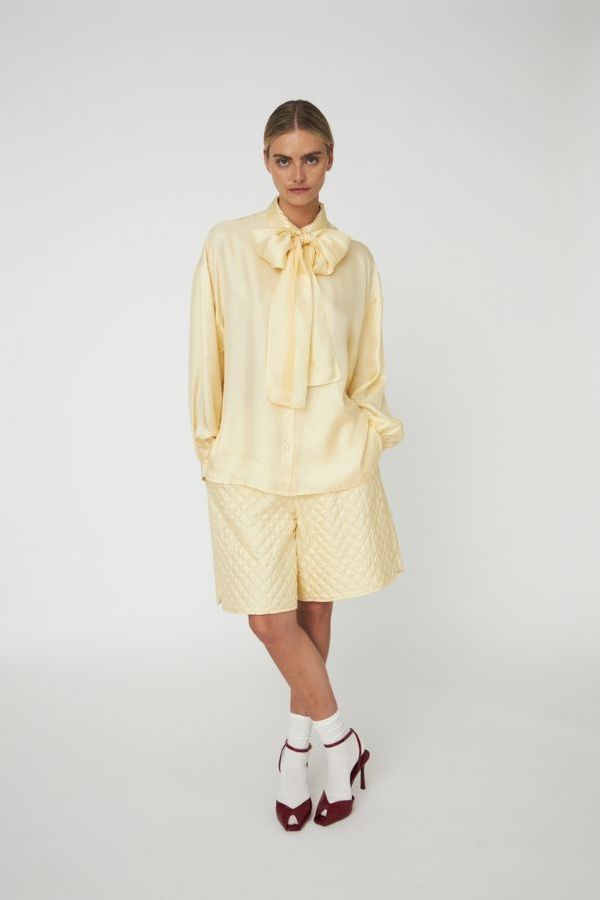 Stella Nova Quilted Silk Shorts - Soft Yellow