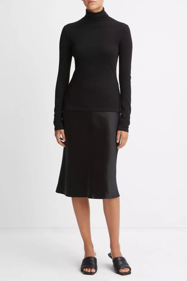 vince. Essential Long Sleeve Turtleneck Sweater - Black