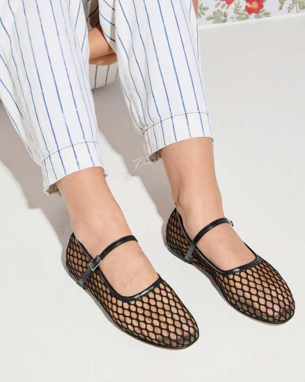 Freda Salvador Laurel Mary Jane Flat