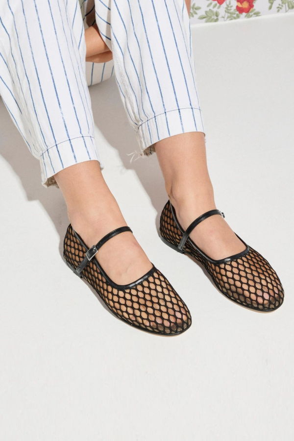 Freda Salvador Laurel Mary Jane Flat