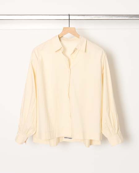 CASEY CASEY VERGER BIS SHIRT ベージュ Casey Casey Double Dyed Verger Shirt - Azur | Garmentory