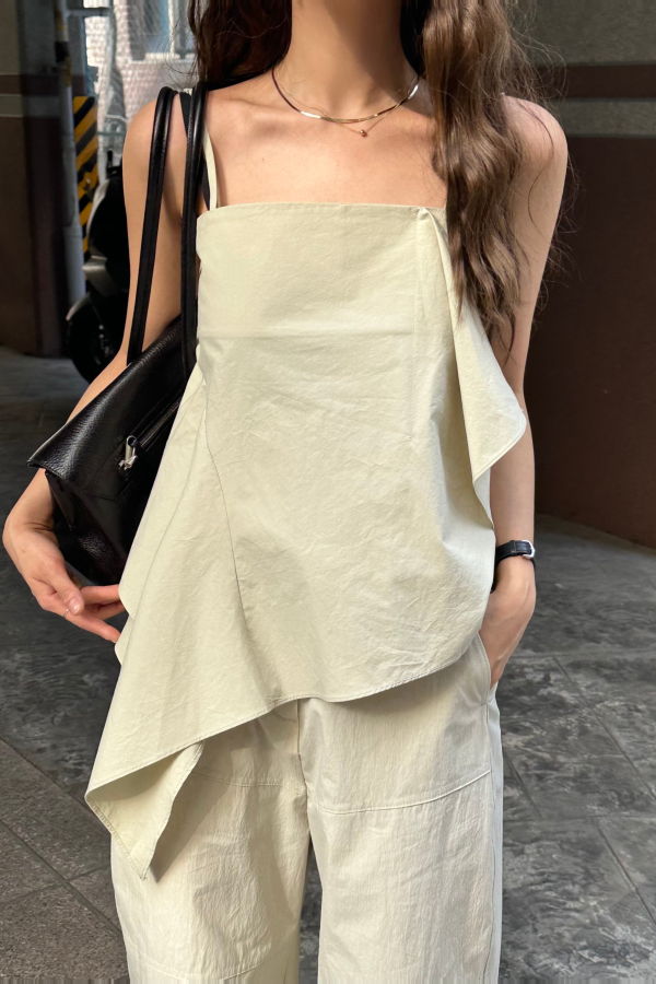 The NKC Store Bea Asymmetrical Top