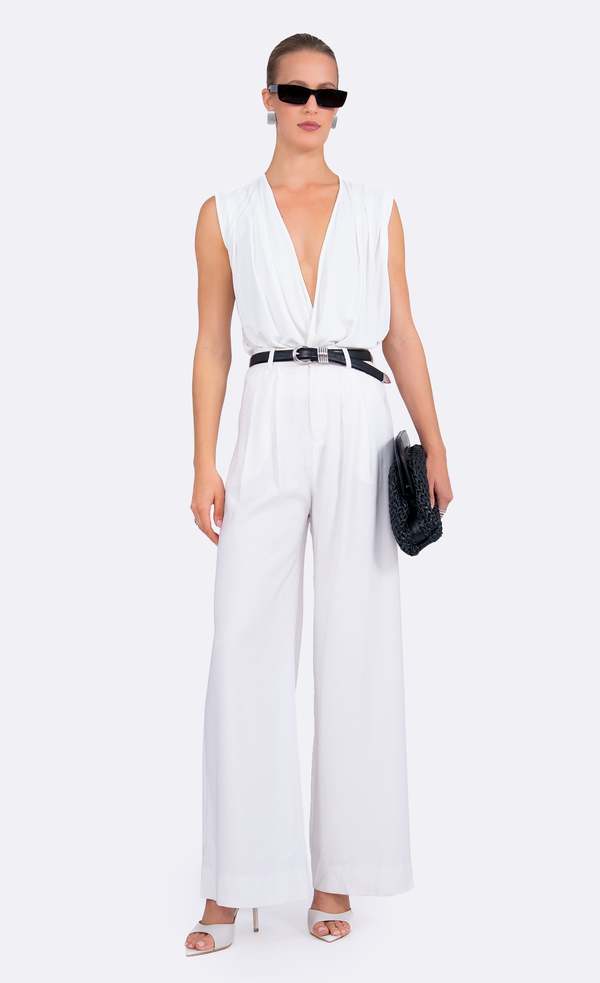 Nonchalant Label Jenna Top - White