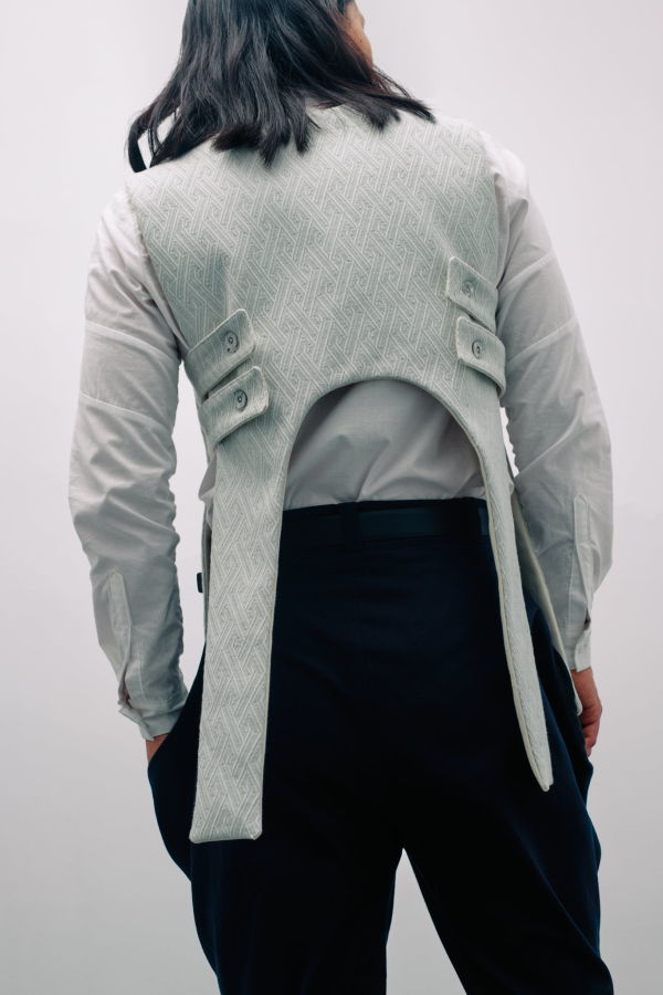 Shivajothi Reversible Harness