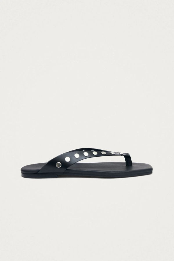 Alohas Ola Studs Leather Sandals