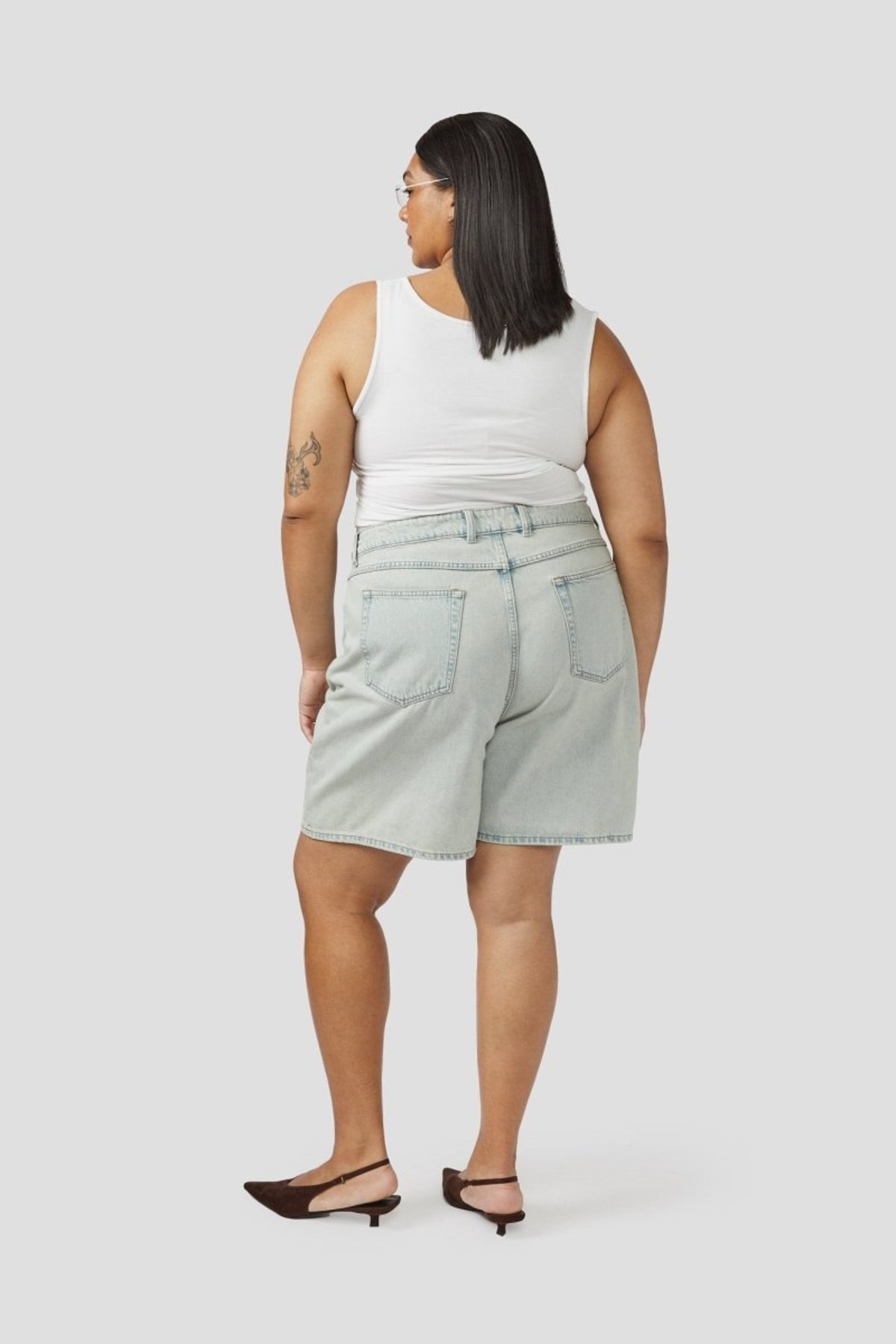 Decade Bonnie Shorts - Image 7 of 20