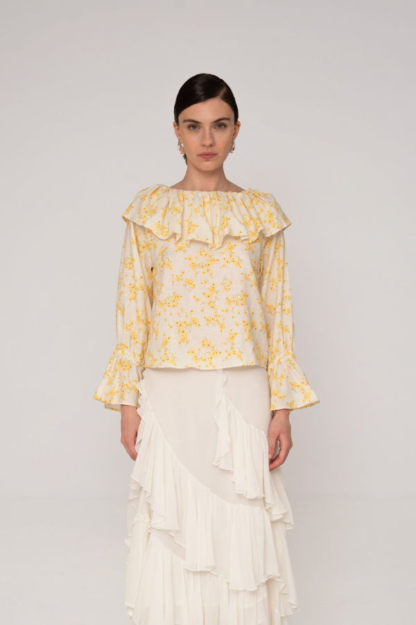 Carmensays Marguerite Floral Print Blouse
