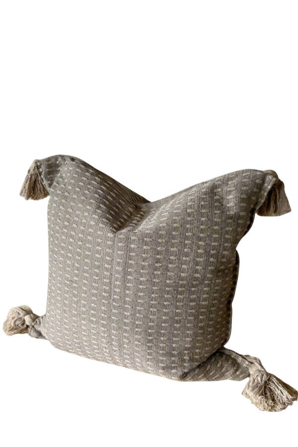 Loom Imports Cotton Tassel Pillow No. 3