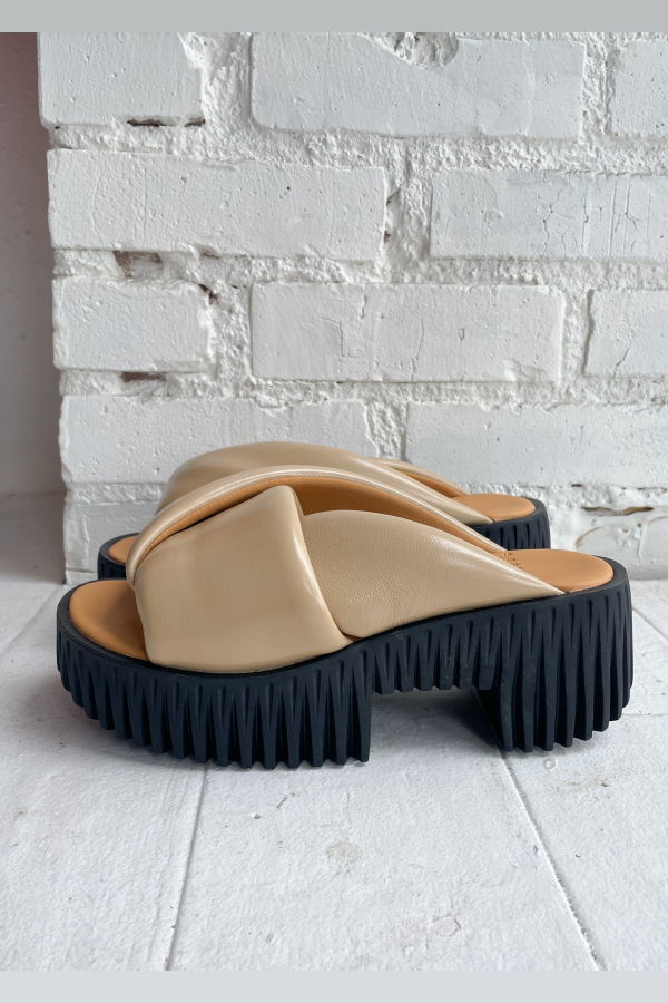 4CCCCEES Plia Anda Shoes - Skin