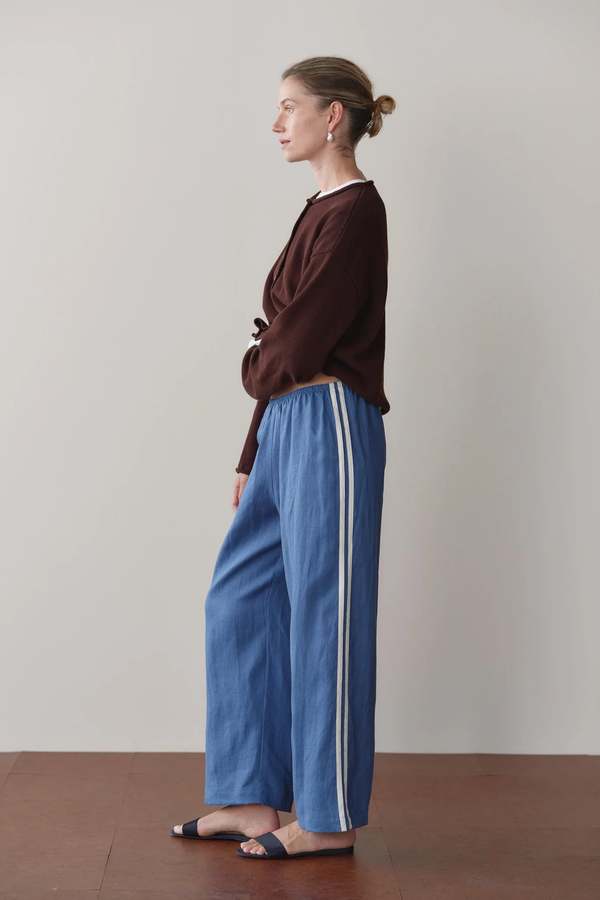 Donni. The Linen Crop Pant