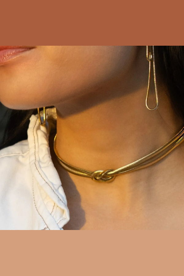 Peter + June Gold In the Loop Choker