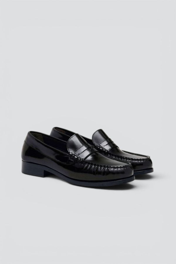 Alohas Leather Rivet Loafers